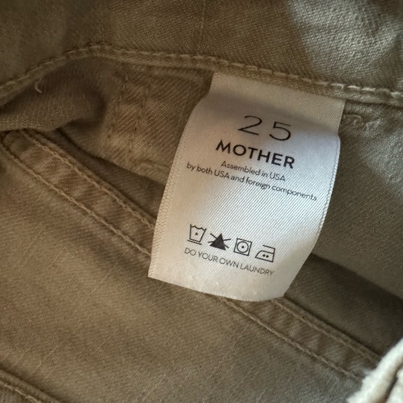 MOTHER Wrapper Patch Springy Ankle Cropped Cargo Pants - Picture 10 of 10